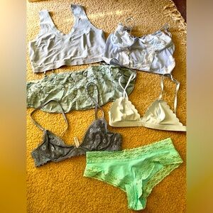 Victoria's Secret and other brands blue aqua bundle Bralettes s
